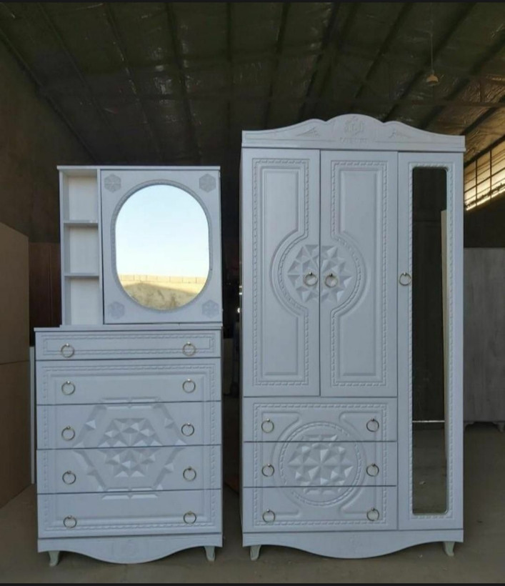کمدومیزارایش