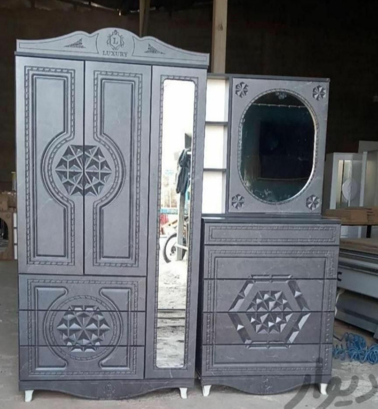 کمدومیزارایش