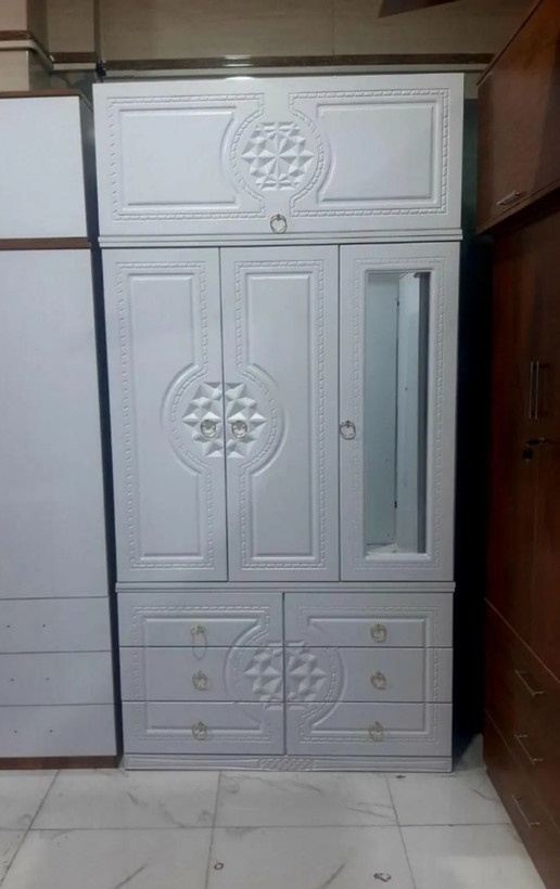 کمدومیزارایش