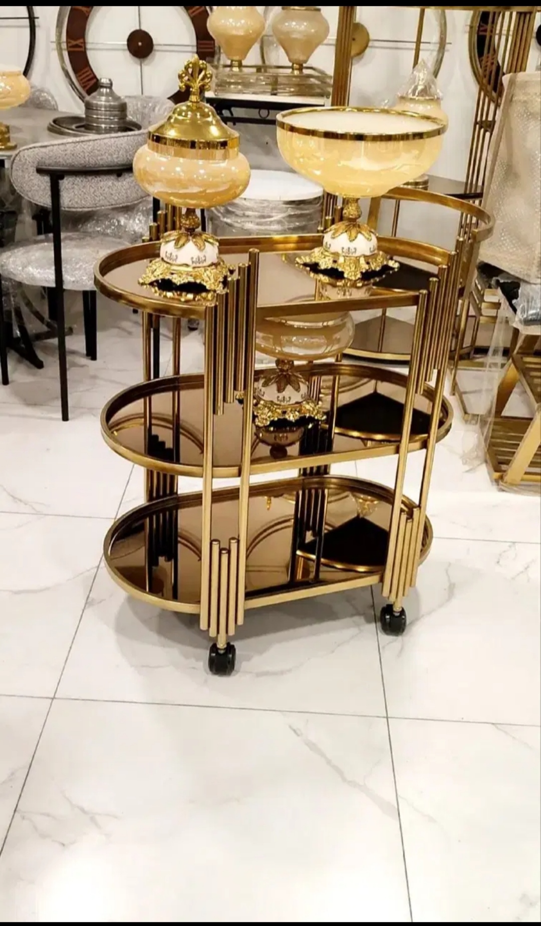 میزبار
