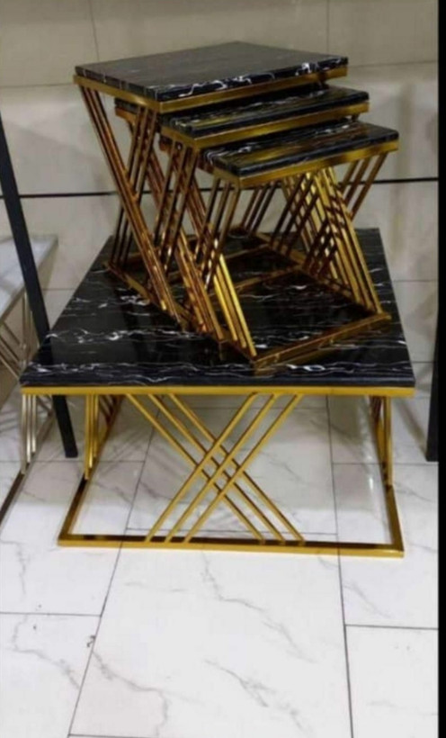جلو مبلی